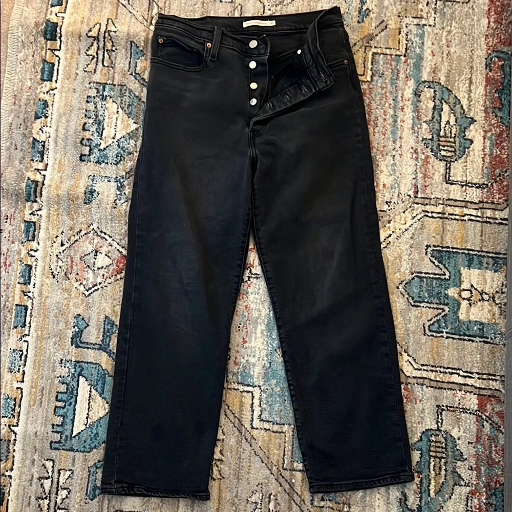 Levi’s Ribcage Straight Ankle Black Denim Size 30 - Picture 1 of 6